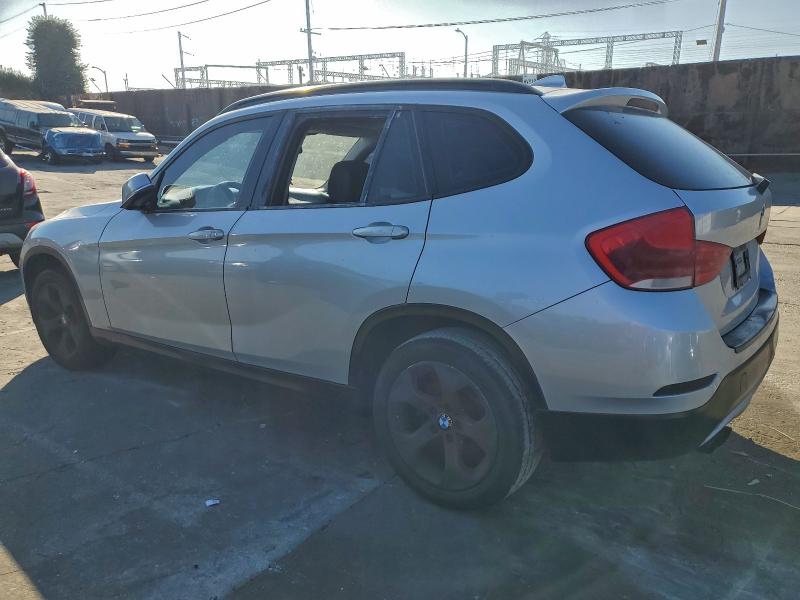 Photo 2 from auction – 2015 BMW X1 SDRIVE2 with VIN WBAVM1C51FV317849