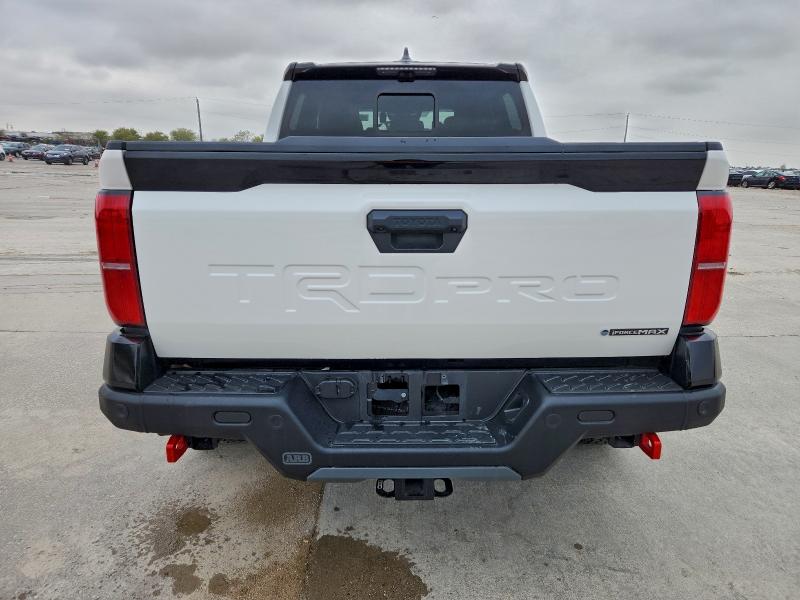 Photo 6 from auction – 2024 TOYOTA TACOMA DOU with VIN 3TYLC5LNXRT004869