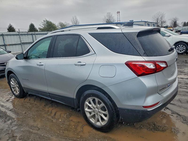 Photo 2 from auction – 2018 CHEVROLET EQUINOX LT with VIN 3GNAXUEU1JS586423