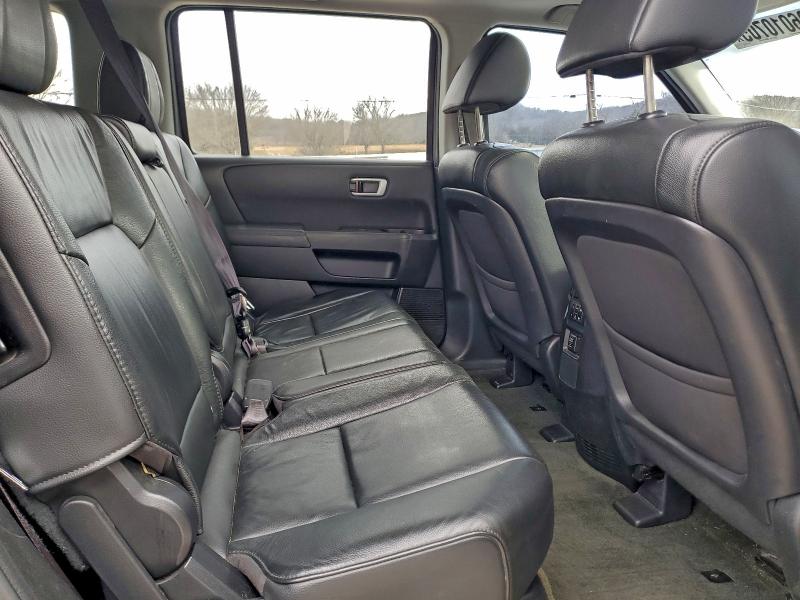 Photo 11 from auction – 2015 HONDA PILOT EXL with VIN 5FNYF3H57FB021702