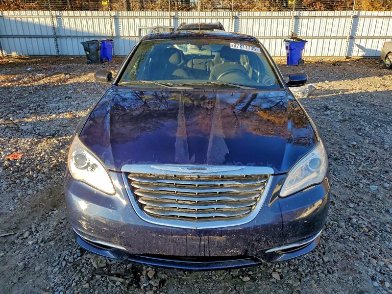 Photo 5 from auction – 2013 CHRYSLER 200 TOURIN with VIN 1C3CCBBB8DN595806