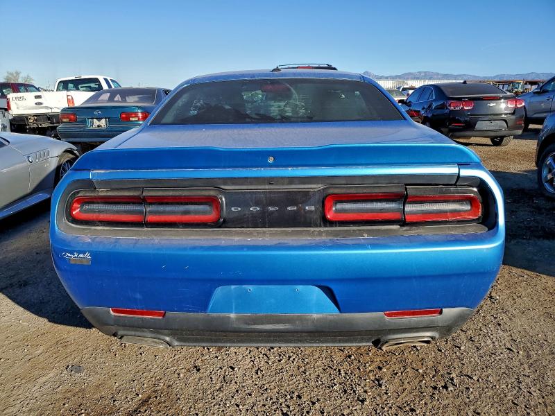 Photo 6 from auction – 2018 DODGE CHALLENGER with VIN 2C3CDZAG9JH339438