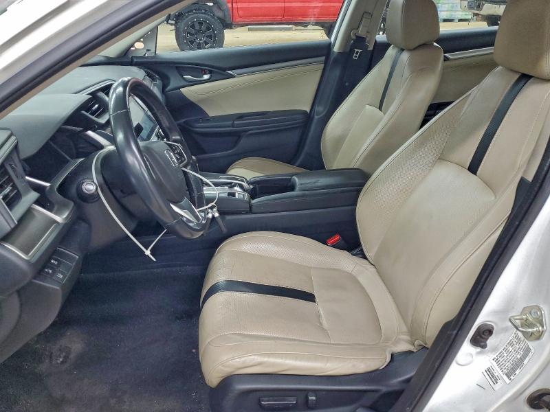 Photo 7 from auction – 2016 HONDA CIVIC TOUR with VIN 19XFC1F90GE021591