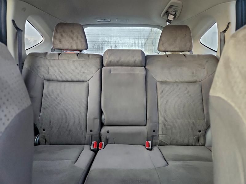 Photo 10 from auction – 2012 HONDA CR-V with VIN 2HKRM3H3XCH000963