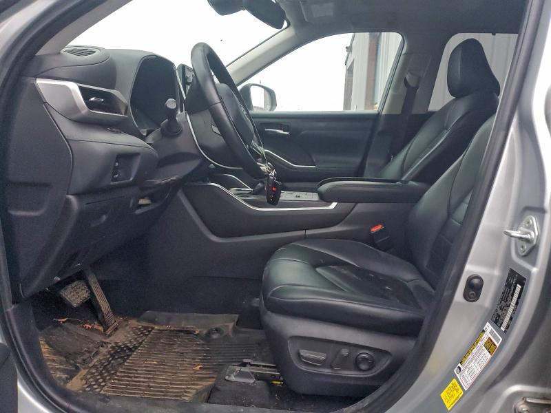 صورة رقم 7 من المزاد - 2021 TOYOTA HIGHLANDER مع VIN 5TDGBRCH1MS529488