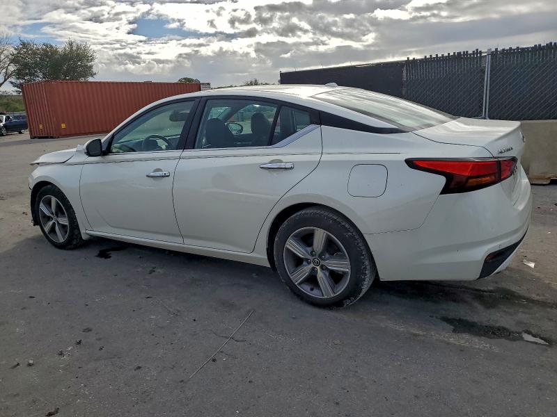 Photo 2 from auction – 2019 NISSAN ALTIMA with VIN 1N4BL4DVXKC154798