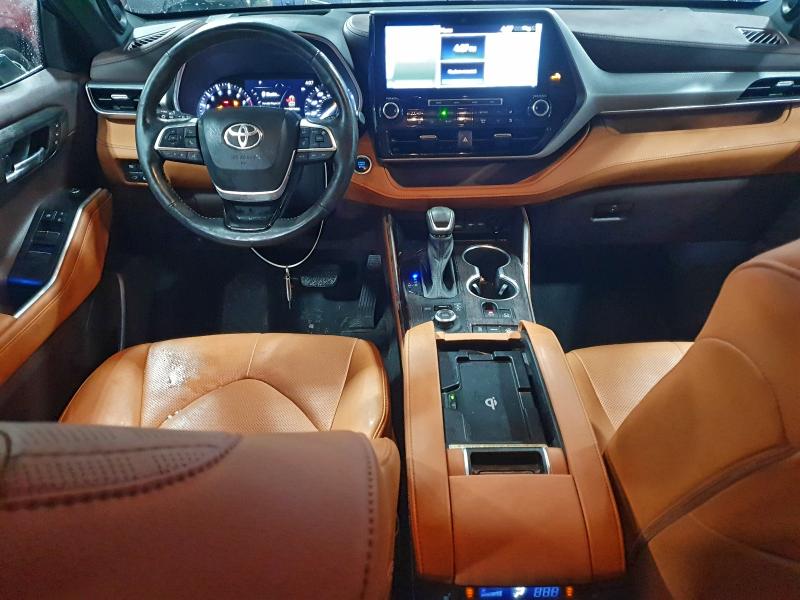 Photo 8 from auction – 2021 TOYOTA HIGHLANDER with VIN 5TDFZRBH0MS152919