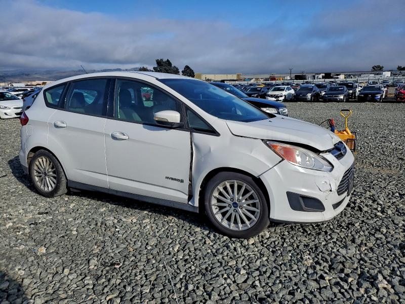 Photo 4 from auction – 2016 FORD C-MAX SE with VIN 1FADP5AU8GL105461
