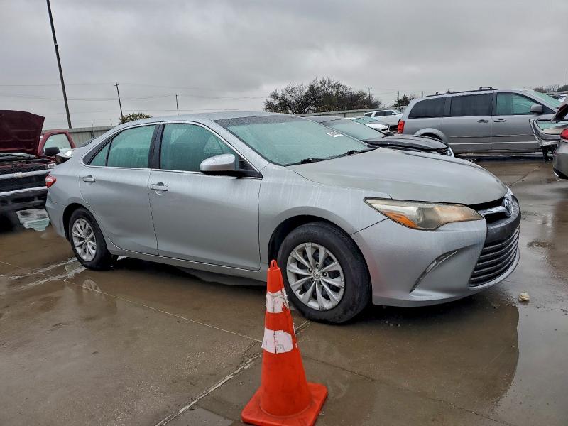Photo 4 from auction – 2016 TOYOTA CAMRY LE with VIN 4T4BF1FK5GR577973