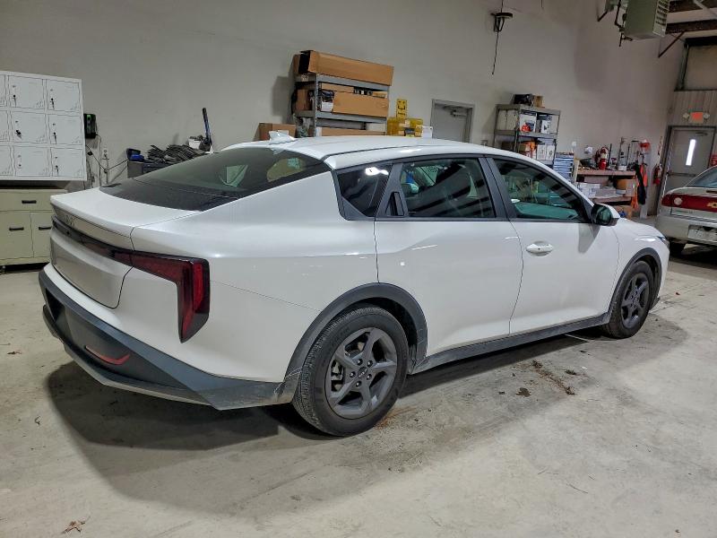 Photo 3 from auction – 2025 KIA K4 LX with VIN 3KPFT4DE5SE119302