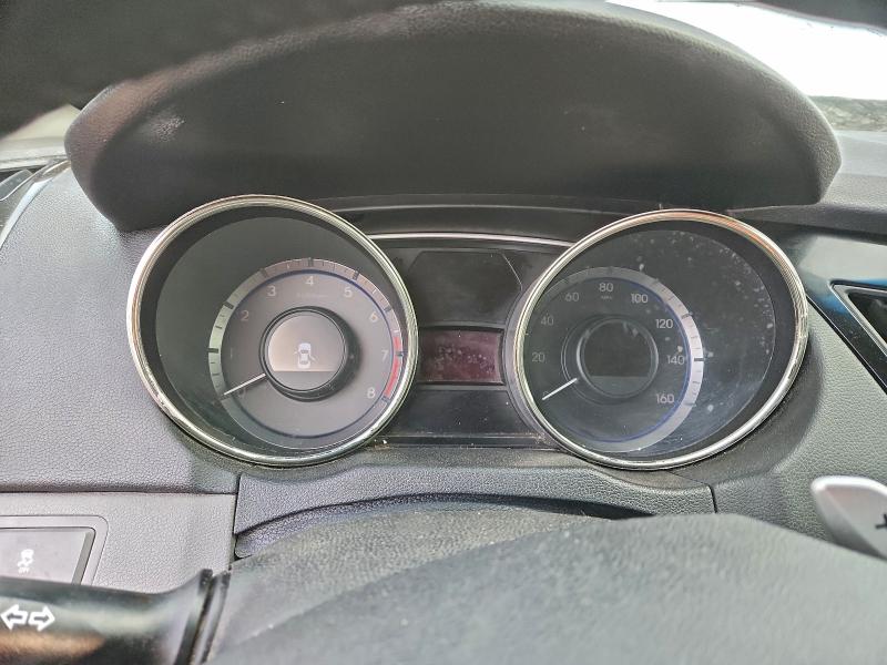 Photo 9 from auction – 2011 HYUNDAI SONATA SE with VIN 5NPEC4AB5BH199508