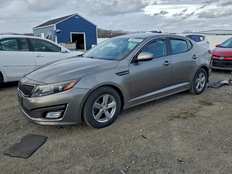 Photo 1 from auction – 2015 KIA OPTIMA LX with VIN 5XXGM4A72FG377099