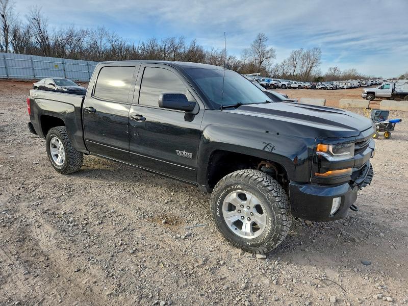Photo 4 from auction – 2018 CHEVROLET SILVERADO with VIN 3GCUKREC1JG543468