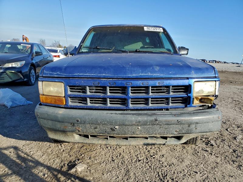 Photo 5 from auction – 1994 DODGE DAKOTA with VIN 1B7GL23X2RW122010