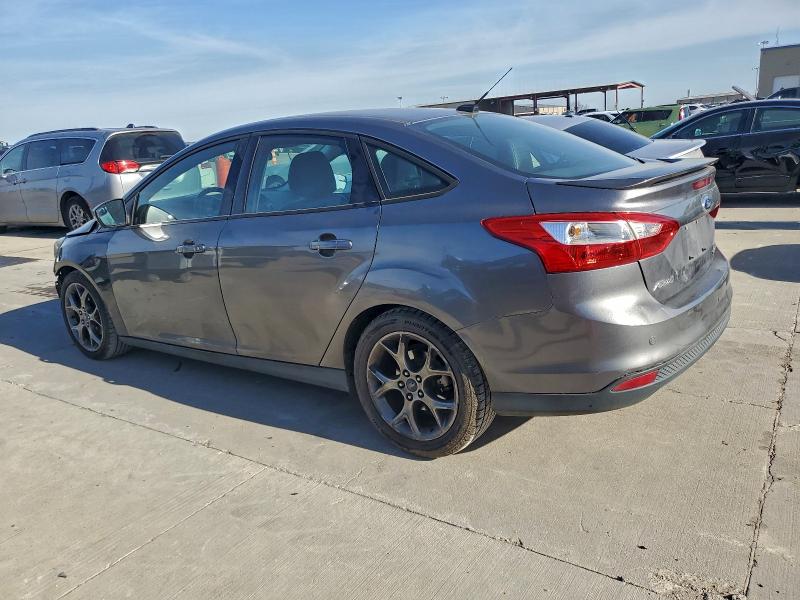 Photo 2 from auction – 2014 FORD FOCUS SE with VIN 1FADP3F29EL130510