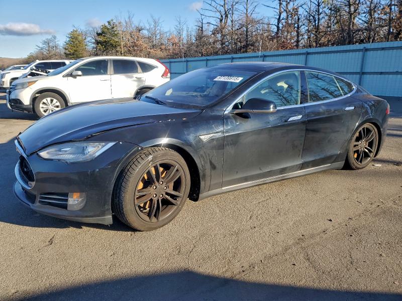 TESLA MODEL S 2014 with VIN 5YJSA1H13EFP52308 - Photo from auction