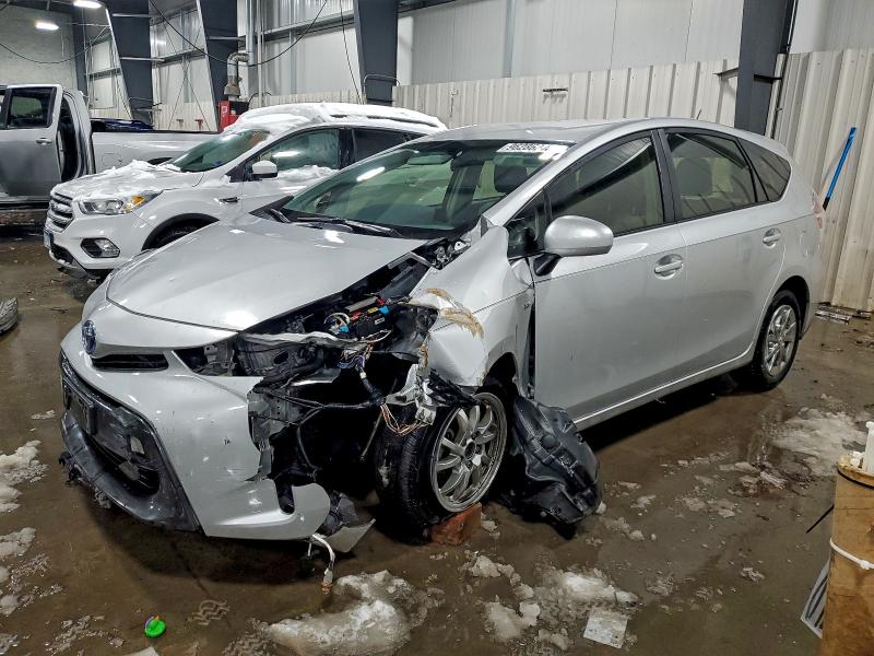 Photo 1 from auction – 2015 TOYOTA PRIUS V with VIN JTDZN3EU5FJ039952