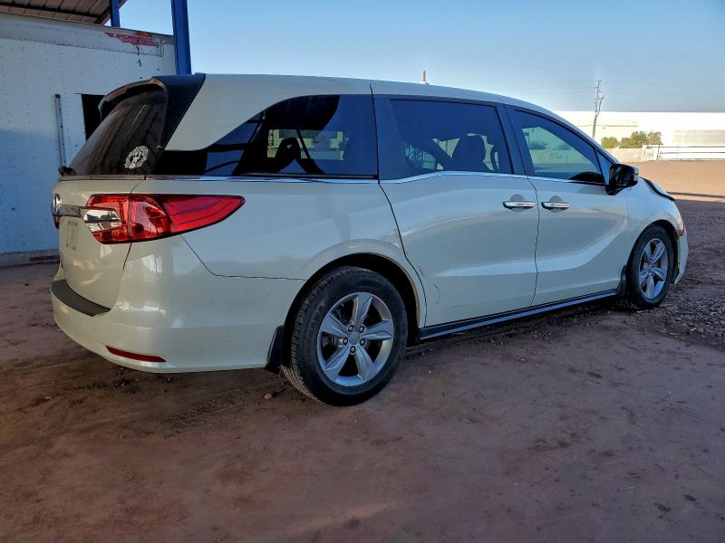Photo 3 from auction – 2018 HONDA ODYSSEY EX with VIN 5FNRL6H71JB036592