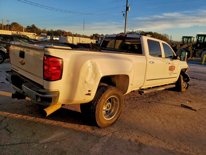 Photo 3 from auction – 2016 CHEVROLET SILVERADO with VIN 1GC4K0C8XGF171505