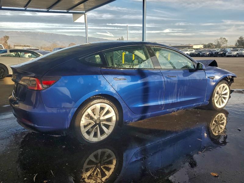 Photo 3 from auction – 2022 TESLA MODEL 3 with VIN 5YJ3E1EA8NF304370