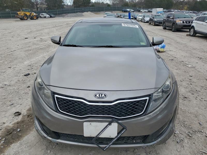Photo 5 from auction – 2012 KIA OPTIMA with VIN 5XXGR4A65CG015014