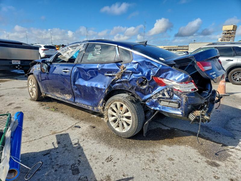 Photo 2 from auction – 2018 KIA OPTIMA EX with VIN 5XXGU4L34JG229278