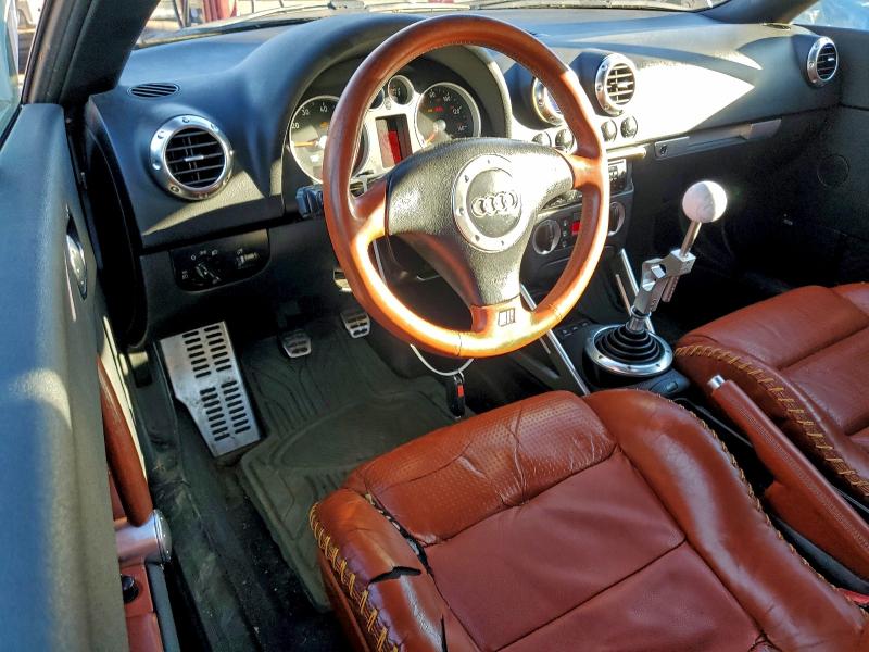 Photo 8 from auction – 2001 AUDI TT QUATTRO with VIN TRUUT28N611005242