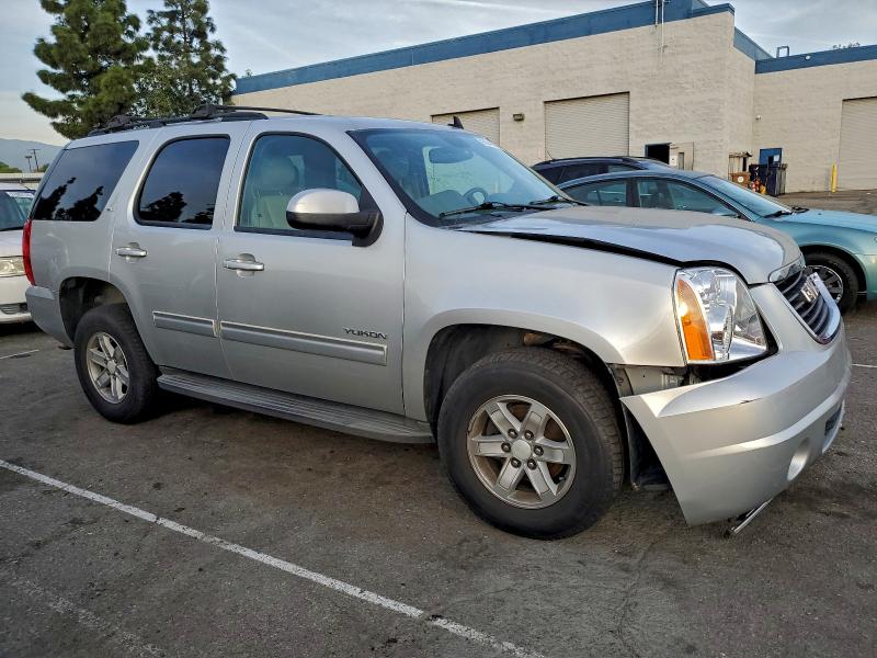 Photo 4 from auction – 2012 GMC YUKON SLT with VIN 1GKS1CE09CR128175