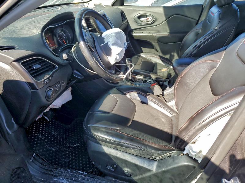 Photo 7 from auction – 2019 JEEP CHEROKEE with VIN 1C4PJMBX0KD352214