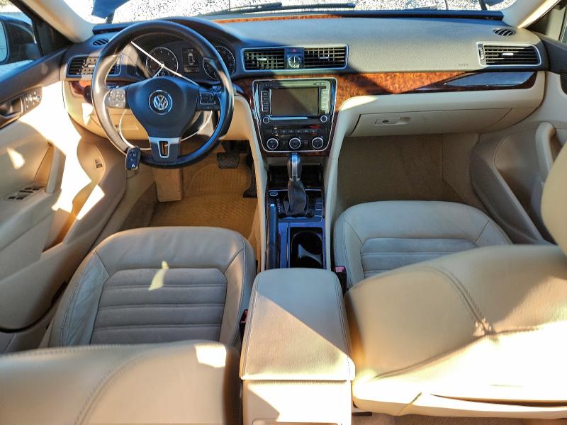 Photo 8 from auction – 2012 VOLKSWAGEN PASSAT SEL with VIN 1VWCM7A32CC048490