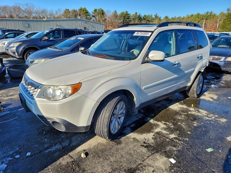 SUBARU FORESTER 2 2011 with VIN JF2SHADC7BH761500 - Photo from auction