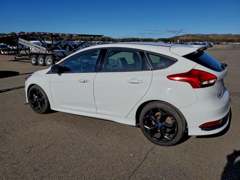 Photo 2 from auction – 2018 FORD FOCUS with VIN 1FADP3L90JL274412