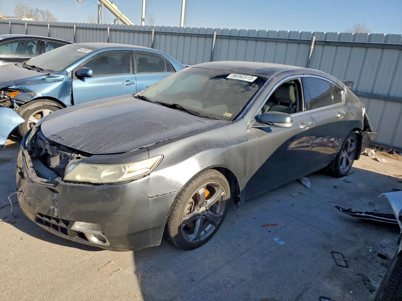 ACURA TL 2010 with VIN 19UUA9F50AA008683 - Photo from auction
