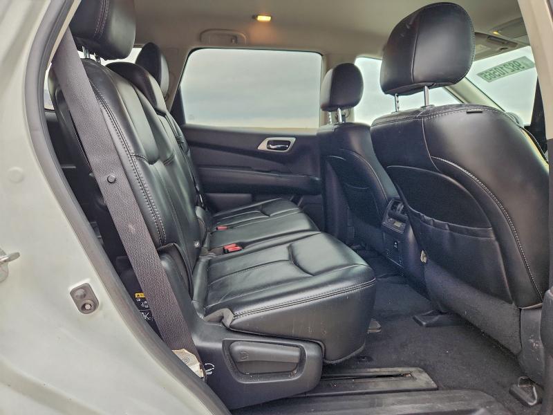 Photo 10 from auction – 2017 NISSAN PATHFINDER with VIN 5N1DR2MM4HC626043