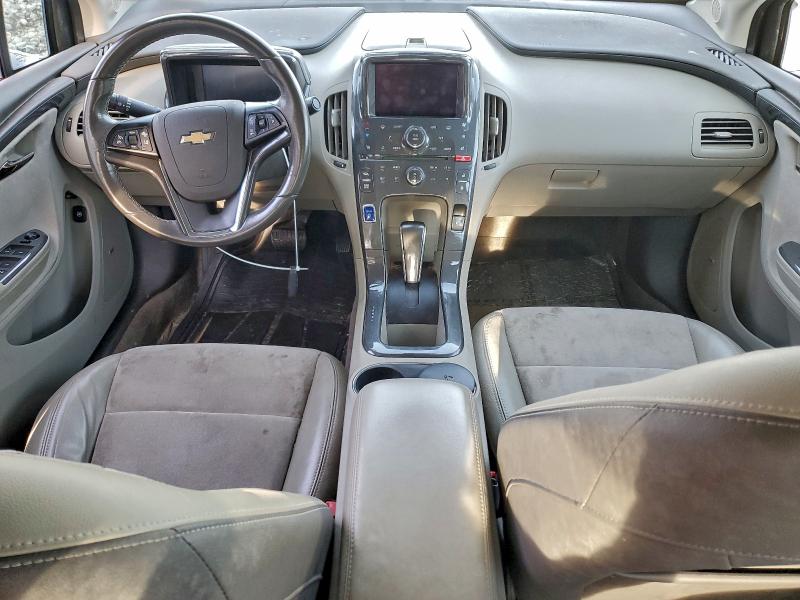 Photo 8 from auction – 2013 CHEVROLET VOLT with VIN 1G1RD6E48DU119044