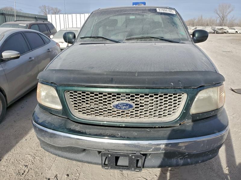 Photo 5 from auction – 2001 FORD F150 with VIN 1FTRX17L71NB25400