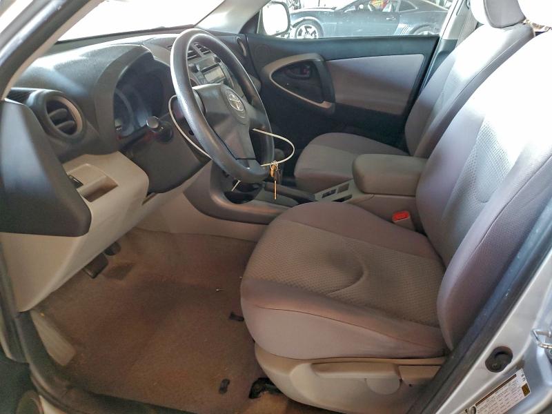 Photo 7 from auction – 2006 TOYOTA RAV4 with VIN JTMBD33V266017023