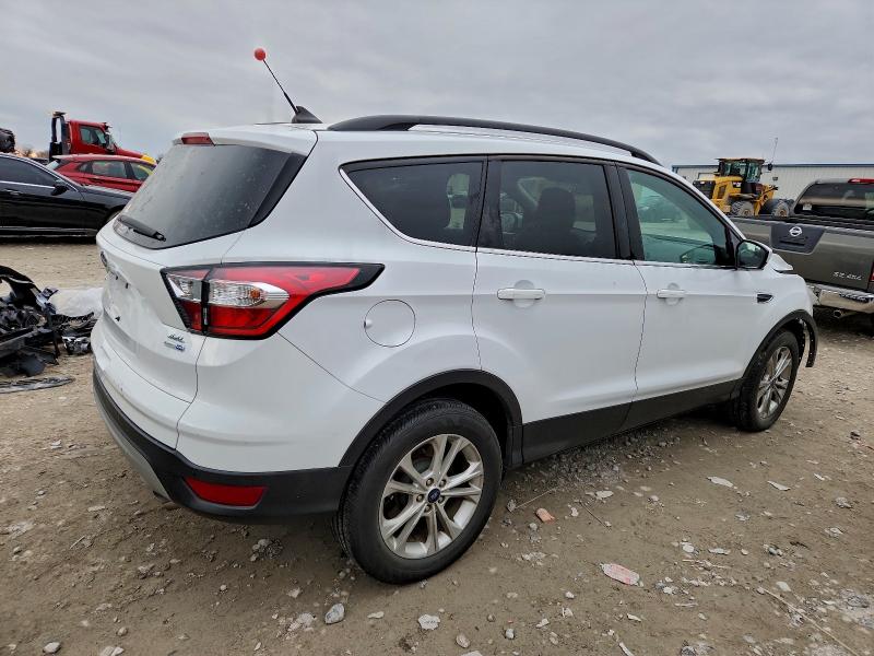 Photo 3 from auction – 2018 FORD ESCAPE SEL with VIN 1FMCU9HD9JUD27743