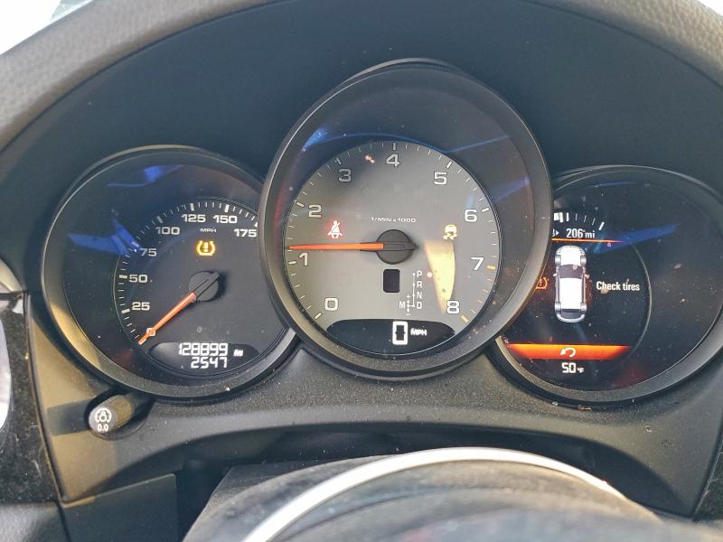 Photo 9 from auction – 2018 PORSCHE MACAN S with VIN WP1AB2A55JLB30469