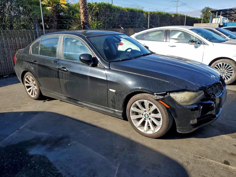 Photo 4 from auction – 2011 BMW 328 with VIN WBAPH5C59BA447447