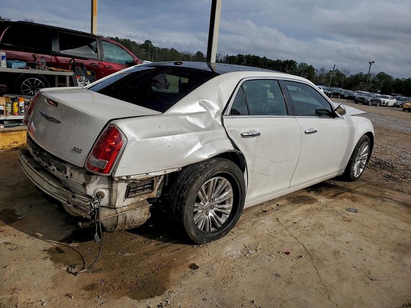 Photo 3 from auction – 2011 CHRYSLER 300 with VIN 2C3CA5CG8BH528095