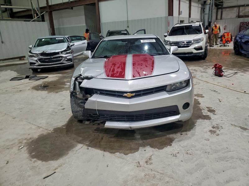 Photo 5 from auction – 2015 CHEVROLET CAMARO LS with VIN 2G1FB1E36F9209523