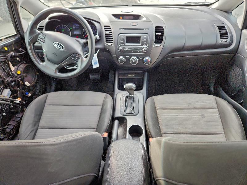 Photo 8 from auction – 2015 KIA FORTE LX with VIN KNAFX4A69F5372347