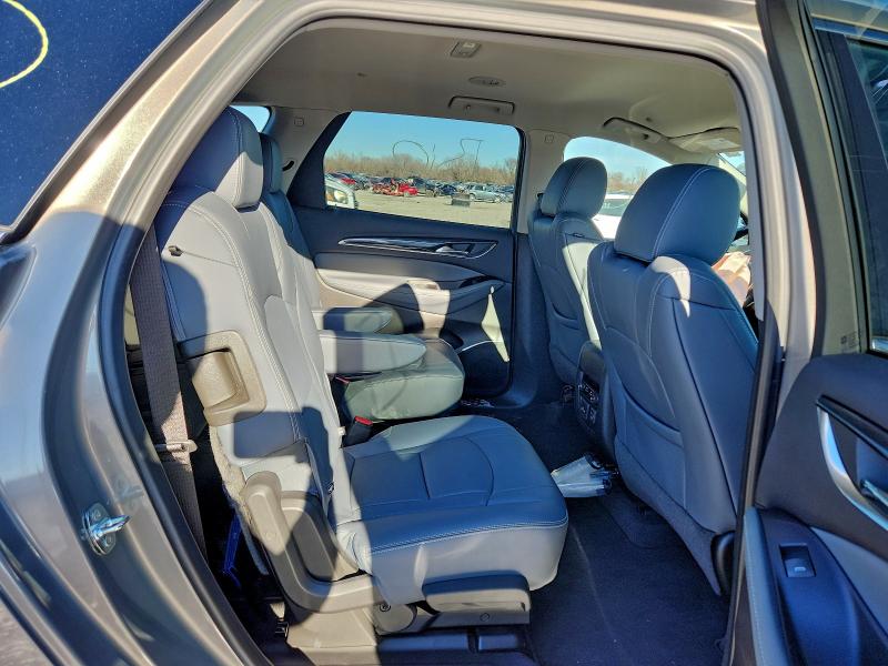 Photo 11 from auction – 2019 BUICK ENCLAVE with VIN 5GAERBKW8KJ243790