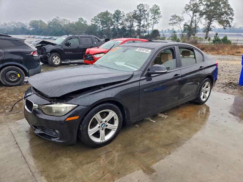 BMW 320 I 2015 con VIN WBA3B1C53FK140767 - Foto de la subasta