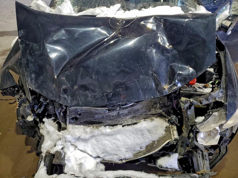 Photo 11 from auction – 2012 HONDA INSIGHT EX with VIN JHMZE2H76CS006561