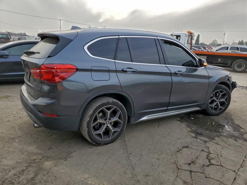 Photo 3 from auction – 2018 BMW X1 with VIN WBXHU7C38J5L09518