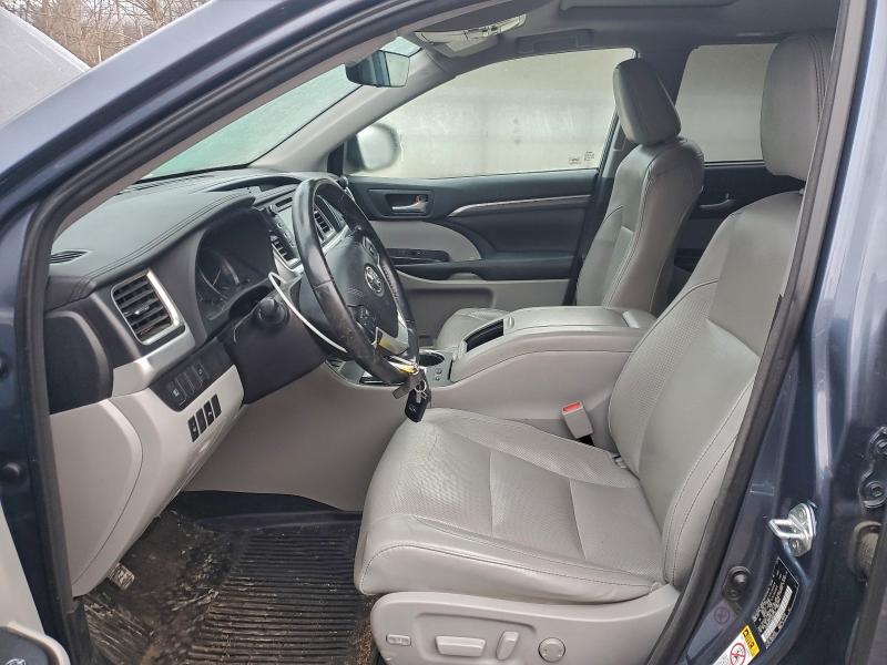 Photo 7 from auction – 2018 TOYOTA HIGHLANDER with VIN 5TDDGRFH4JS042720