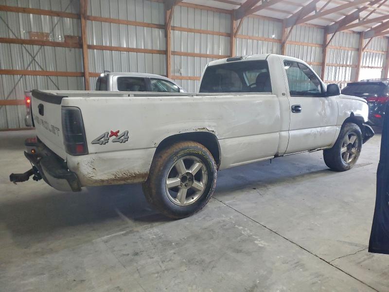 Photo 3 from auction – 2005 CHEVROLET SILVERADO with VIN 1GCEK14V95Z343405