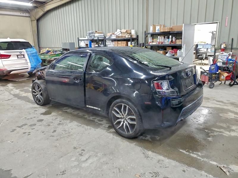 Photo 2 from auction – 2016 TOYOTA SCION TC with VIN JTKJF5C79GJ020186
